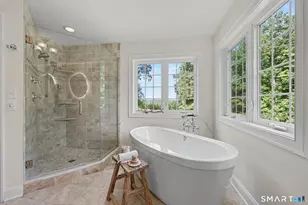 32 Guernsey Ln, Avon, CT 06001 - Photo 18