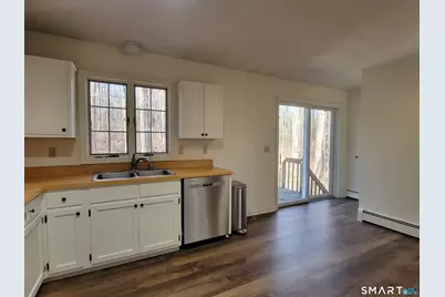 799 Middle Turnpike, Mansfield, CT 06268 - Photo 4