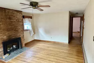 74 Terrace Ave, East Hartford, CT 06108 - Photo 2