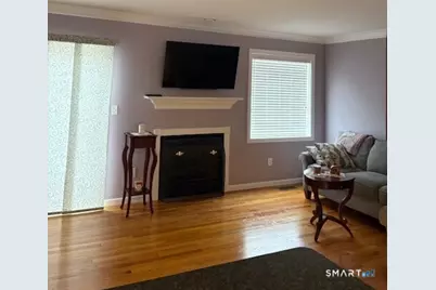 396 Main Street #APT 2, Wallingford, CT 06492 - Photo 4