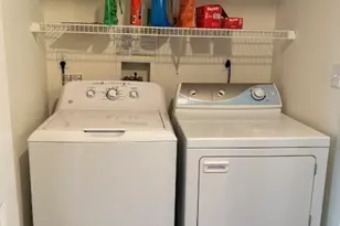 396 Main St, Wallingford, CT 06492 - Photo 16