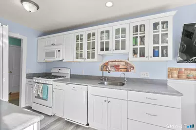 315 Navajo Lane #A, Stratford, CT 06614 - Photo 10