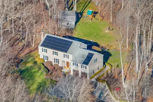 39 Tannery Ln S, Weston, CT 06883 - Photo 2