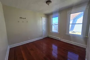 75 Alma St, Waterbury, CT 06705 - Photo 4