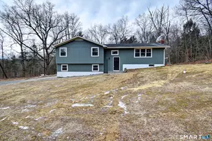 24 Dunay Rd, Stafford, CT 06076 - Photo 2