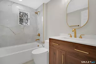 813 Overhill Dr, Suffield, CT 06078 - Photo 12