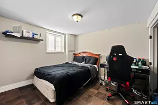 72 Hillcrest Ave, New Britain, CT 06053 - Photo 24