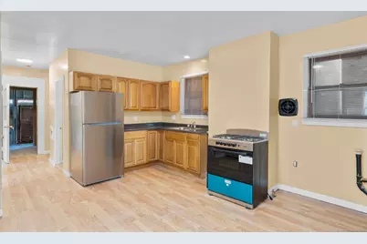 155 Babcock Street #1st Floor, Hartford, CT 06106 - Photo 1