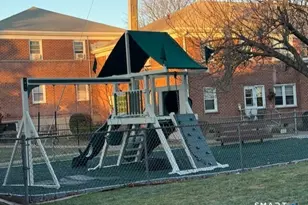 236 Glenbrook Rd, Stamford, CT 06906 - Photo 10