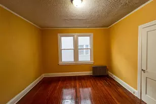 104 Westbourne Pkwy, Hartford, CT 06112 - Photo 2