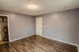 51 River St, Waterbury, CT 06706 - Photo 8