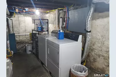 31 Lexington Avenue, Norwalk, CT 06854 - Photo 8