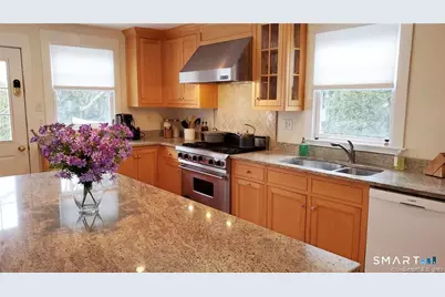 12 Flower Avenue, Madison, CT 06443 - Photo 2