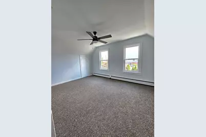 4 Knoll Avenue #2nd Floor, Milford, CT 06460 - Photo 12