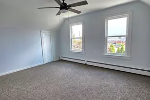 4 Knoll Ave, Milford, CT 06460 - Photo 12