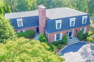 36 Rosewood Dr, Easton, CT 06612 - Photo 2