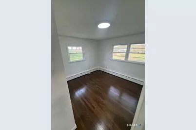 150 Kaynor Drive, Waterbury, CT 06708 - Photo 8