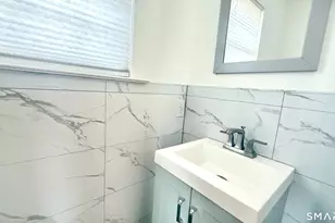 36 Schoolhouse Landing, East Granby, CT 06026 - Photo 4