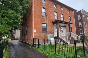 166 Affleck St, Hartford, CT 06106 - Photo 1