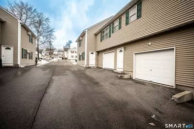 65 Sheridan Street #APT 11, Danbury, CT 06810 - Photo 6