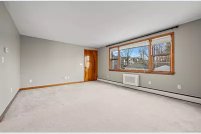 11 Crosby Street, West Hartford, CT 06119 - Photo 8