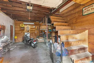 104 Silver Ln, East Hartford, CT 06118 - Photo 32