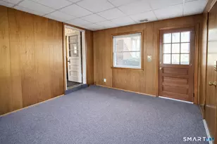 5 Edmund Ln, Enfield, CT 06082 - Photo 2