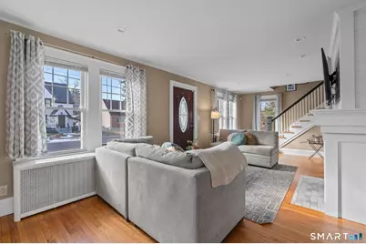 18 Giddings Avenue, Windsor, CT 06095 - Photo 6