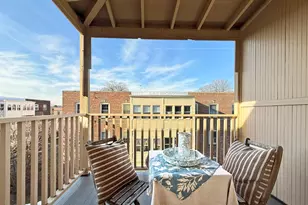 27 Nash Ln, Bridgeport, CT 06605 - Photo 18