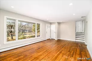 8 Summit Ln, Ridgefield, CT 06877 - Photo 4