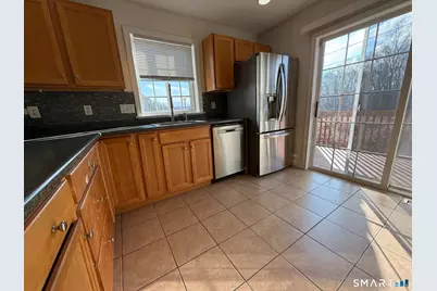 152 Briar Lane #152, Norwich, CT 06360 - Photo 6