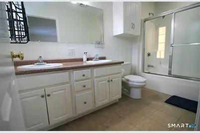 152 Briar Lane #152, Norwich, CT 06360 - Photo 18