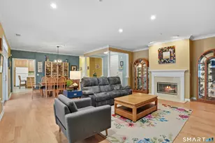 79 Suzie Dr, Newtown, CT 06470 - Photo 10