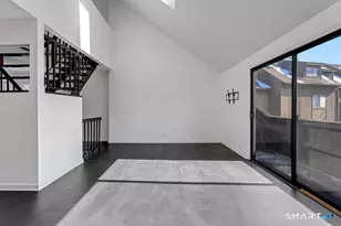 455 Hope St, Stamford, CT 06906 - Photo 10