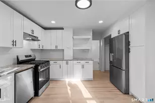 55 Lewis Ave, Meriden, CT 06451 - Photo 8