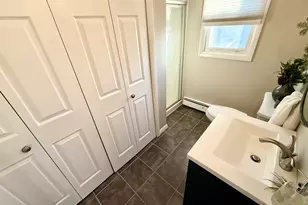 105 Riverside Dr, Meriden, CT 06451 - Photo 24