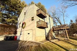 105 Riverside Dr, Meriden, CT 06451 - Photo 4