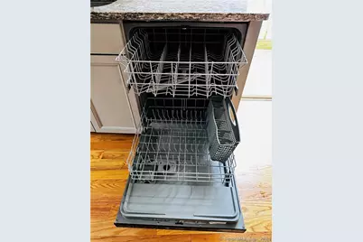 31 Brainerd Road, Branford, CT 06405 - Photo 18