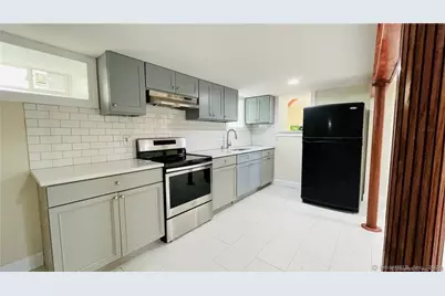 31 Brainerd Road, Branford, CT 06405 - Photo 34