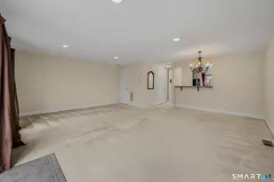 15 Freedom Way, East Lyme, CT 06357 - Photo 12