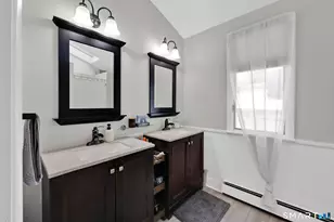 829 Wells Rd, Wethersfield, CT 06109 - Photo 16