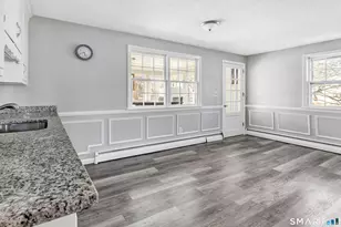 1911 Main St, East Hartford, CT 06108 - Photo 12