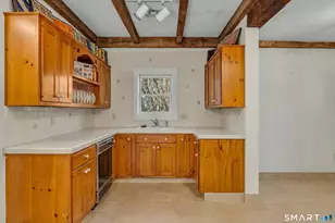 51 Mill Rd, Guilford, CT 06437 - Photo 4