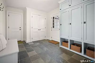 324 Sunnieholme Drive, Fairfield, CT 06824 - Photo 18