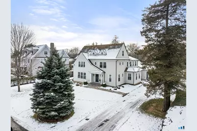 324 Sunnieholme Drive, Fairfield, CT 06824 - Photo 1