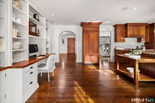 324 Sunnieholme Dr, Fairfield, CT 06824 - Photo 14