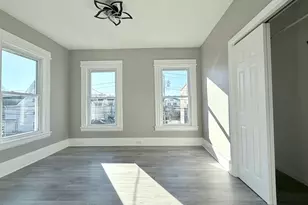 47 Berkshire Ave, Bridgeport, CT 06608 - Photo 6