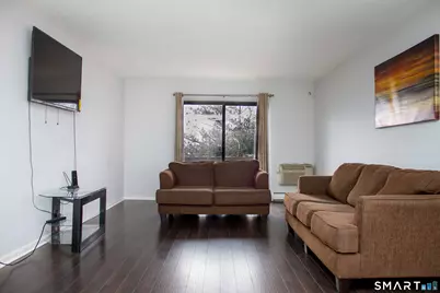 40 California Street #C10, Stratford, CT 06615 - Photo 4