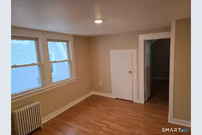 39 Lockhart Avenue, Waterbury, CT 06705 - Photo 10