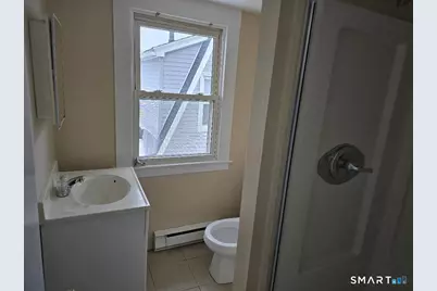 39 Lockhart Avenue, Waterbury, CT 06705 - Photo 14